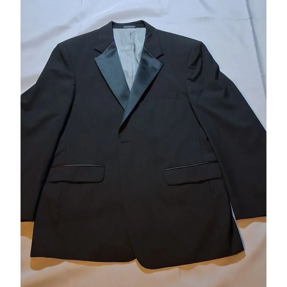 Stafford Mens Black Two-Piece Tuxedo Suit Set 42R Blazer 36x30 Pants Formal